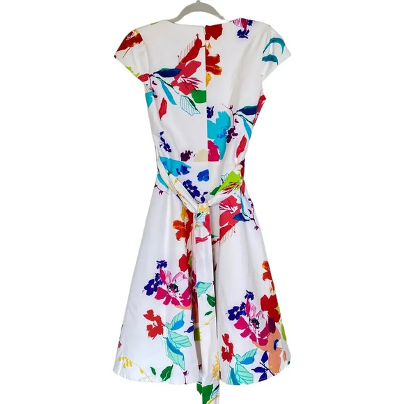NWT BLACK HALO Pandora Floral Faux-Wrap Dress Floral Zest Size 2 Colorful - Picture 4 of 9